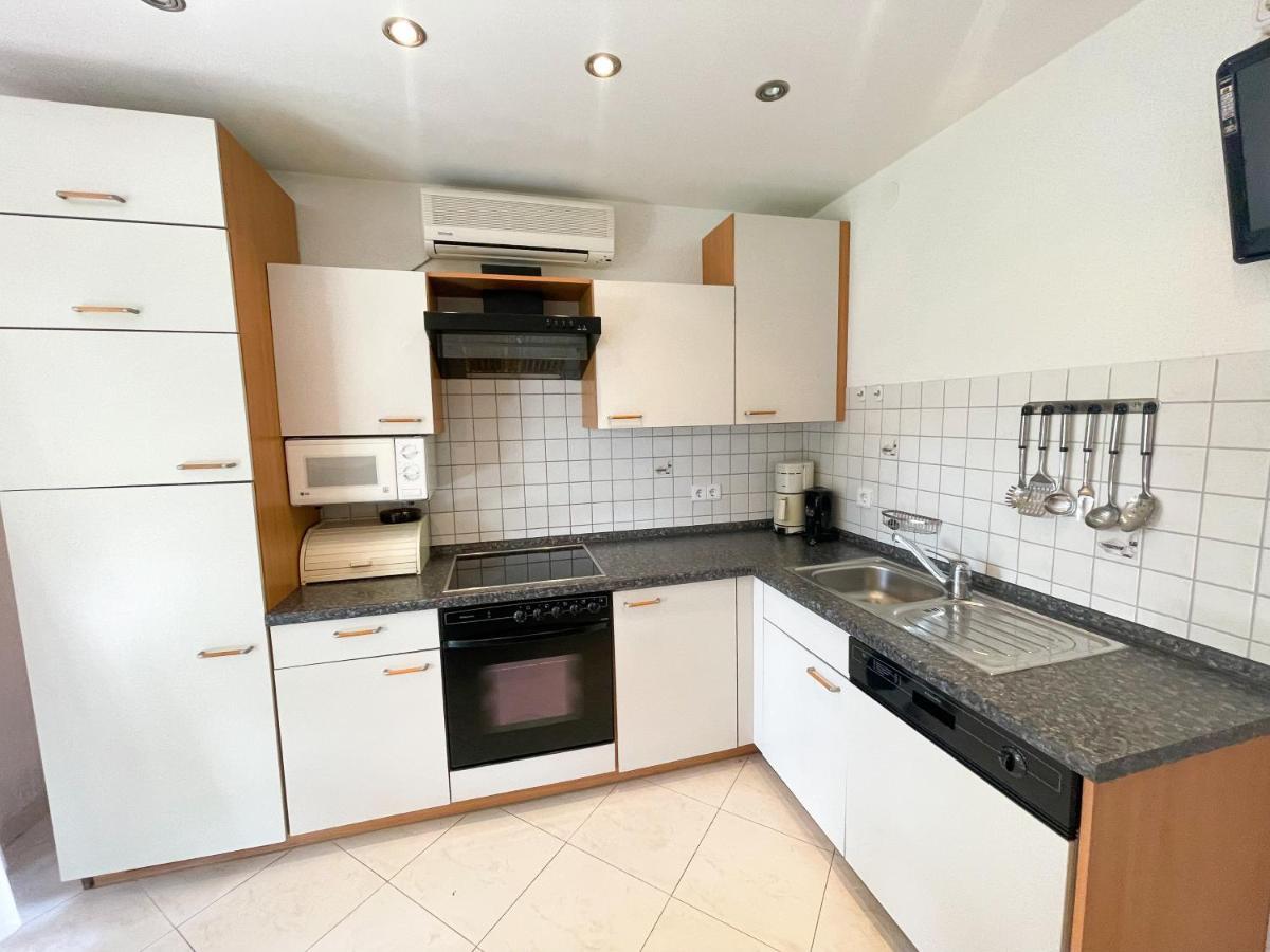 Apartmani Toni 드라말리 외부 사진