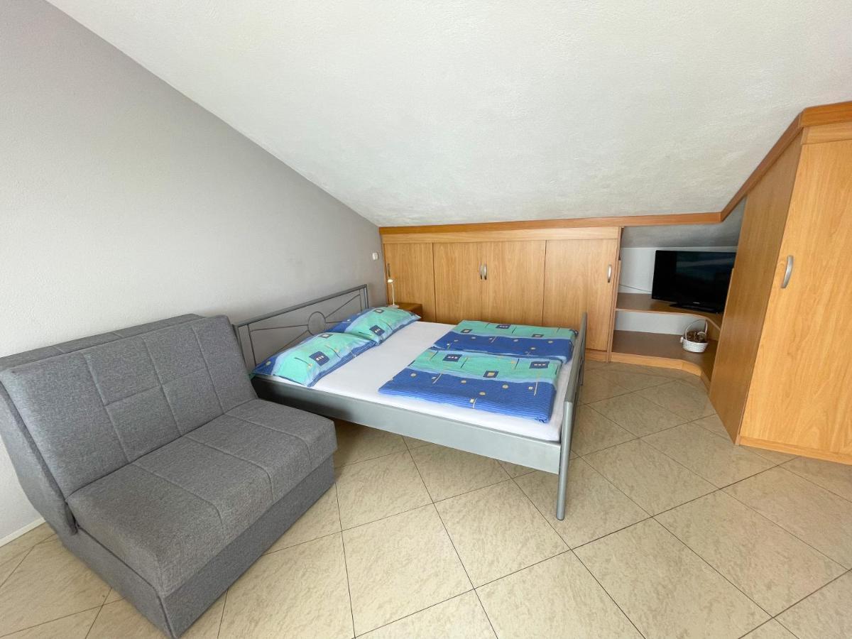 Apartmani Toni 드라말리 외부 사진
