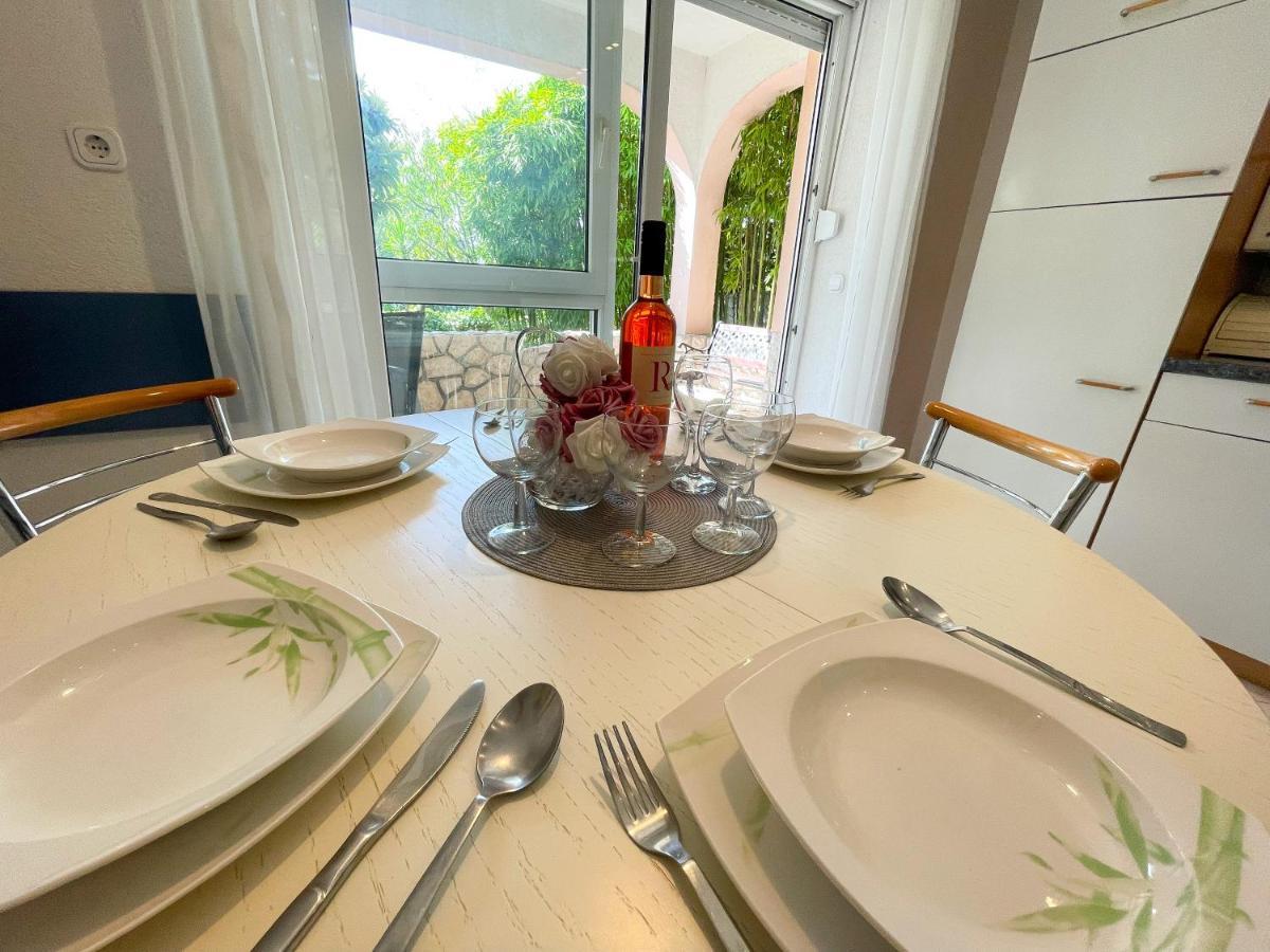 Apartmani Toni 드라말리 외부 사진