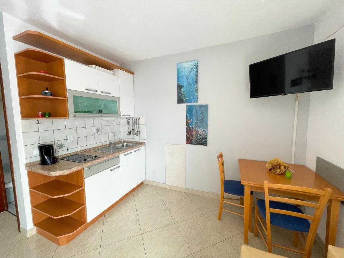 Apartmani Toni 드라말리 외부 사진